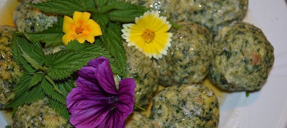 Brennnesselknödel Brennnesselknödel