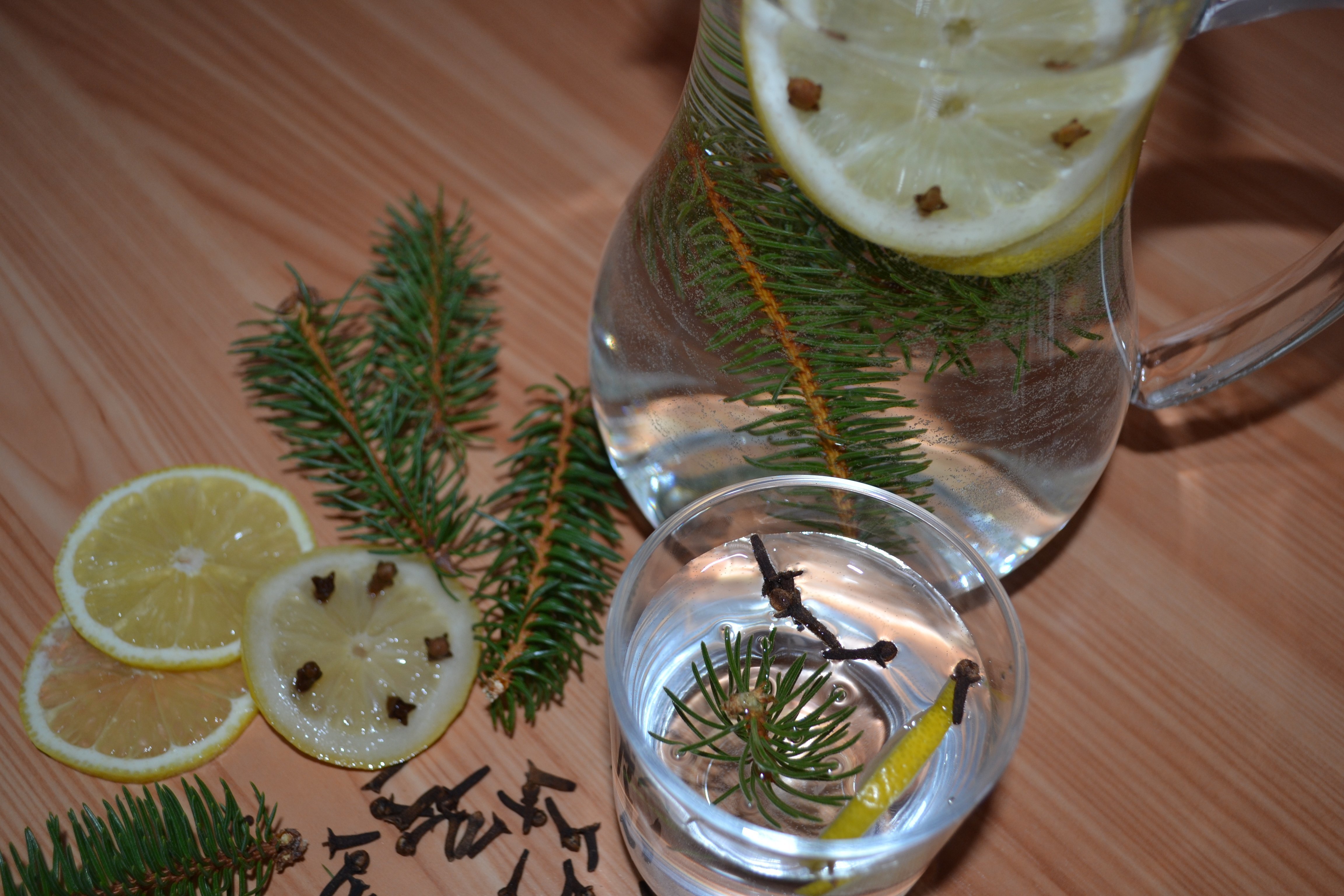 Oxymel mit Fichte Oxymel mit Fichte